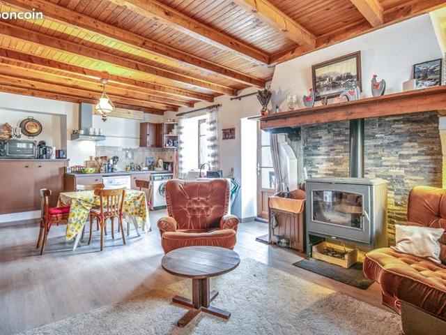 Maison vente à Chambéry, La Table