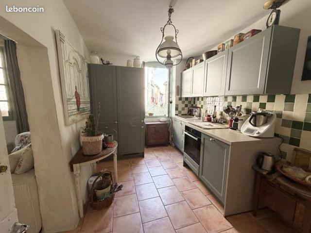 Maison vente à Saint-Quentin-la-Poterie, Gard