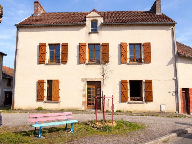 Maison vente à Bellac, Magnac-laval