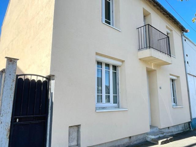 Maison vente à Chinon, Château-la-vallière