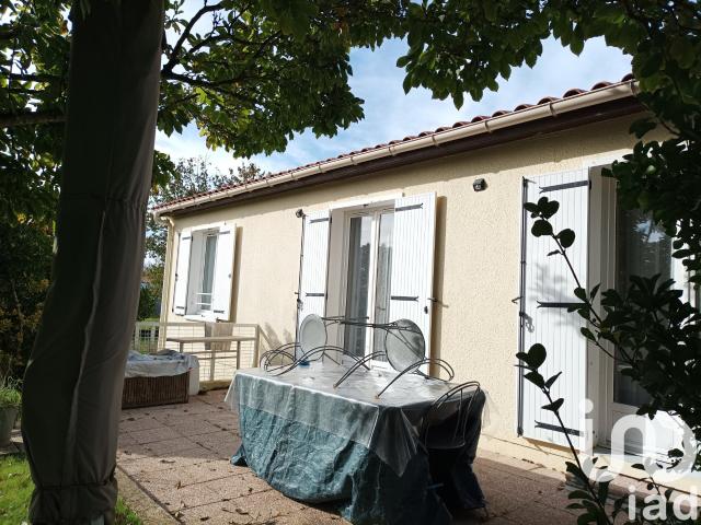 Maison vente à Saintes, Varzay