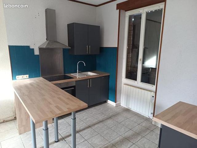 Maison vente à Saint-Amand-Montrond, Chezal-benoît