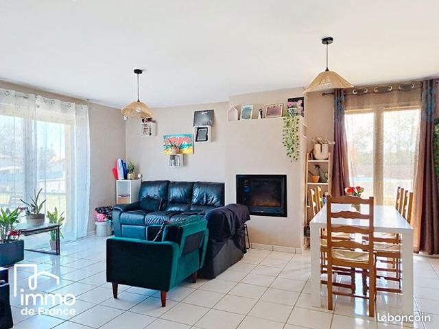 Maison vente à Bourg-en-Bresse, Saint-martin-le-châtel