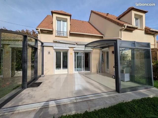 Maison vente à Versailles, Les Clayes-sous-bois
