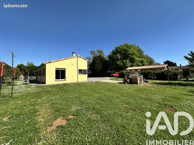Maison vente à Confolens, Montjean