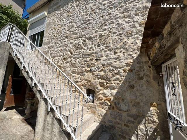 Maison vente à Alès, Barjac