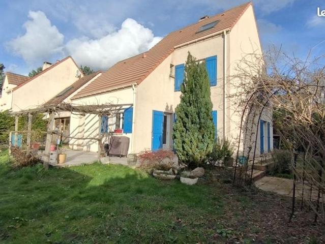 Maison vente à Évry, Petit-bourg
