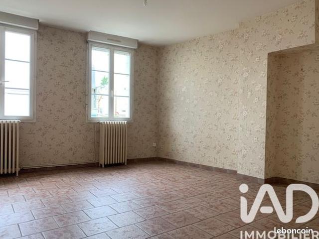 Maison vente à Saumur