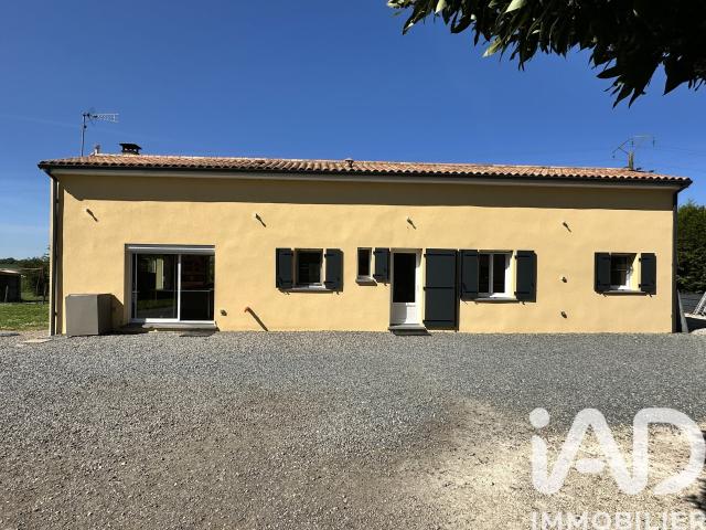 Maison vente à Confolens, Montjean