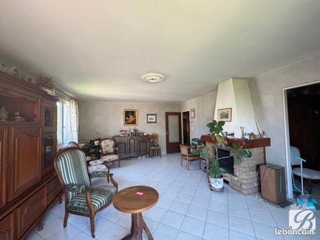 Maison vente à Bourg-en-Bresse, Béligneux
