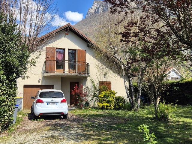 Maison vente à Grenoble, Voreppe