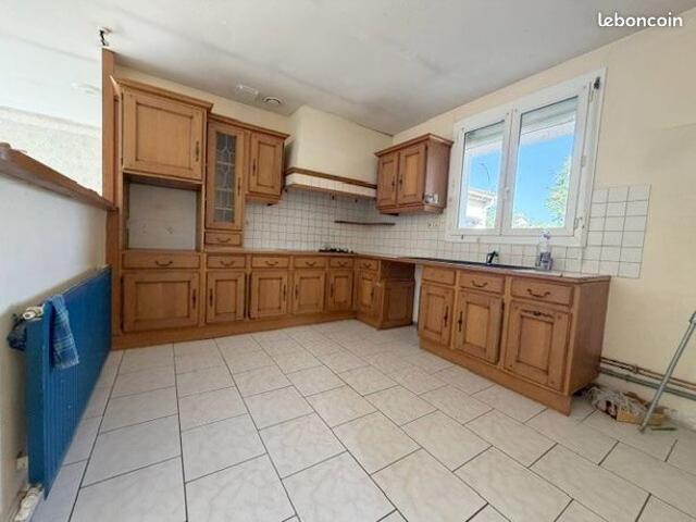Maison vente à Poitiers, Buxerolles