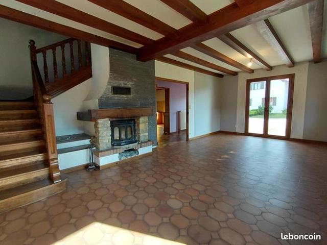 Maison vente à Pontarlier, Pierrefontaine-les-varans