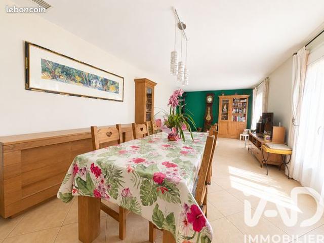 Maison vente à Nîmes, Manduel