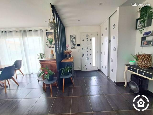 Maison vente à Nercillac, Charente