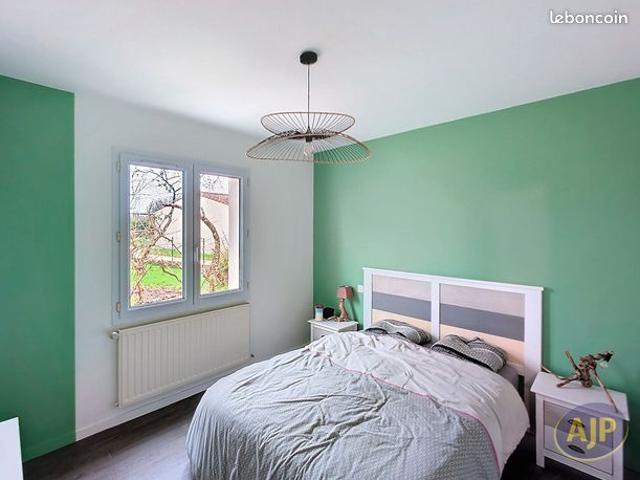Maison vente à La Roche-sur-Yon, Montaigu