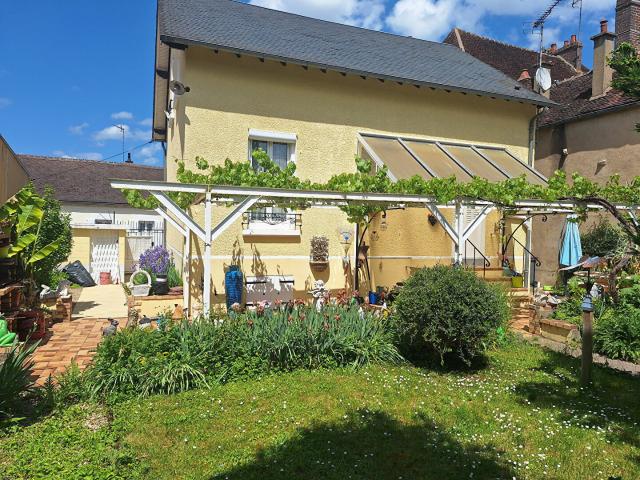 Maison vente à Auxerre, Cheny