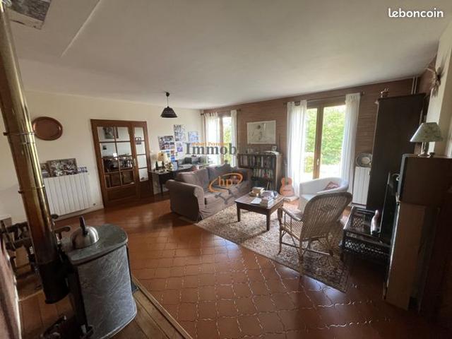 Maison vente à Millau, Saint-jean-d'alcapiès