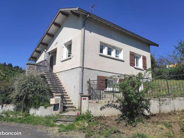 Maison vente à Yssingeaux, Bessamorel