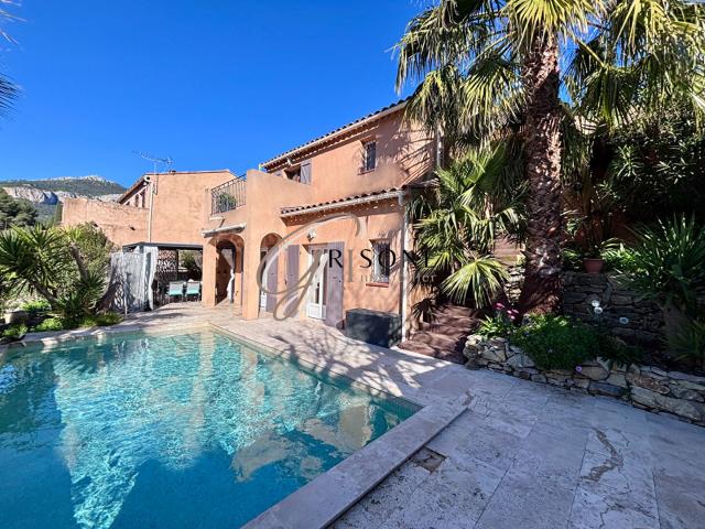 Maison vente à Arrondissement de Toulon, Le Revest-les-eaux