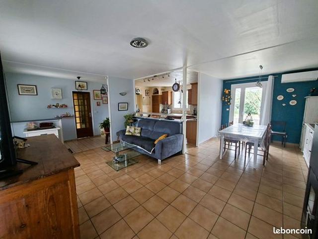 Maison vente à Jonzac, Saint-genis-de-saintonge