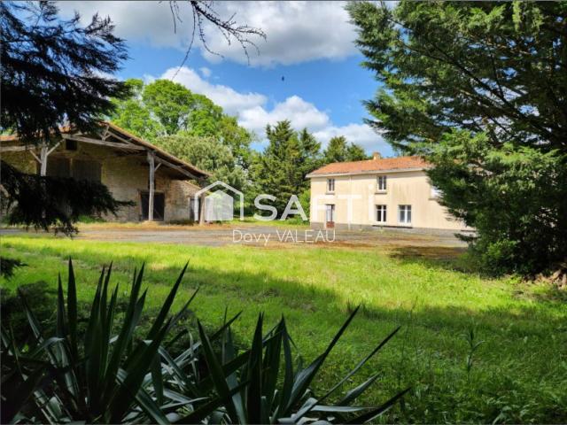 Maison vente à La Roche-sur-Yon, Fougeré