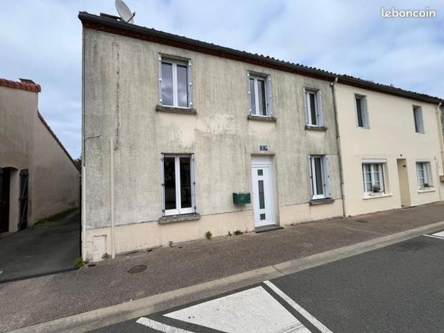 Maison vente à Combrand, Deux-Sèvres