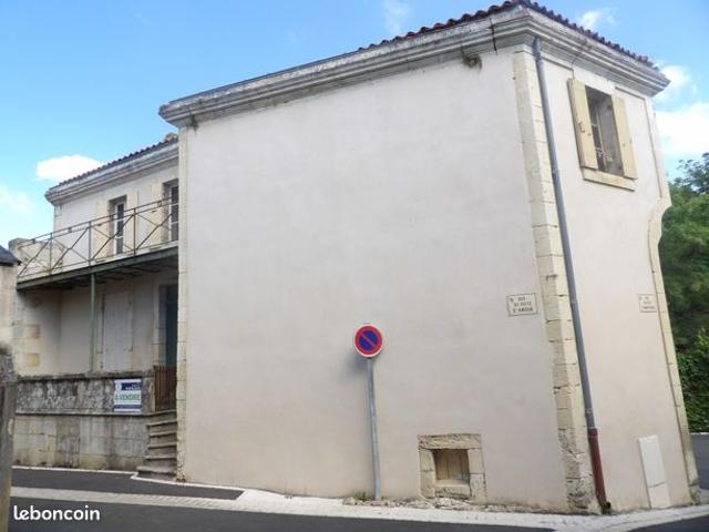 Maison vente à Saint-Jean-d'Angély, Saint-savinien