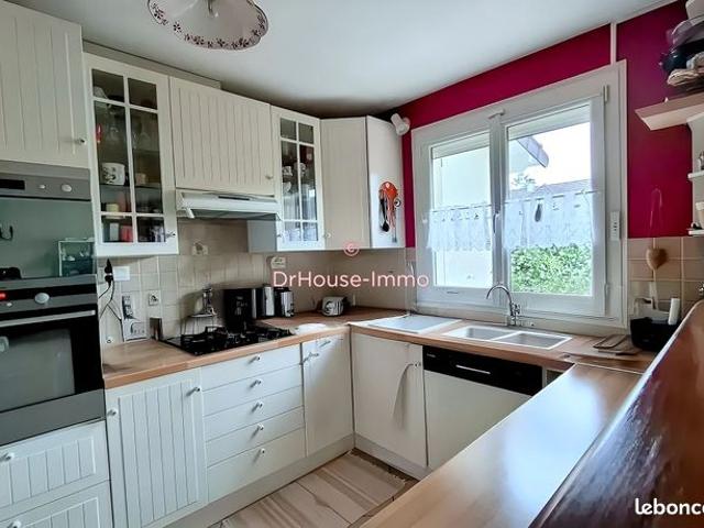 Maison vente à Saint-Arnoult-en-Yvelines, Yvelines