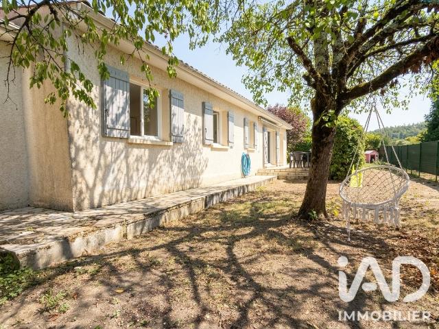 Maison vente à Villebois-Lavalette, Charente