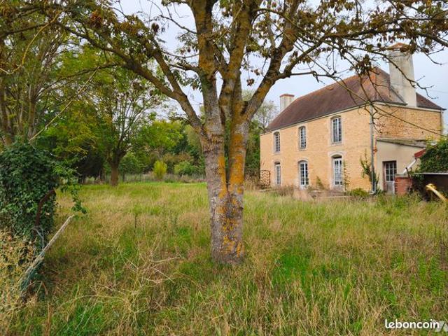 Maison vente à Lisieux, Normandie