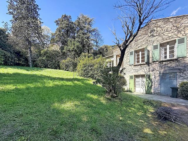 Maison vente à Villeneuve-lès-Avignon, Gard
