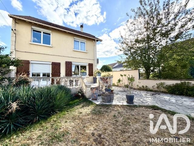 Maison vente à Square des Solstices, Viry-Châtillon