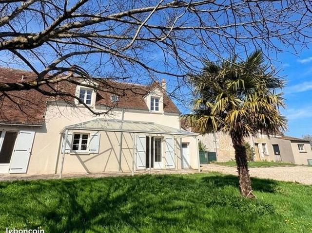 Maison vente à Loches, Luzillé