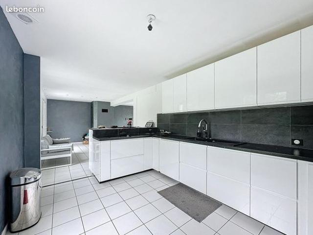 Maison vente à Montargis, Courtenay