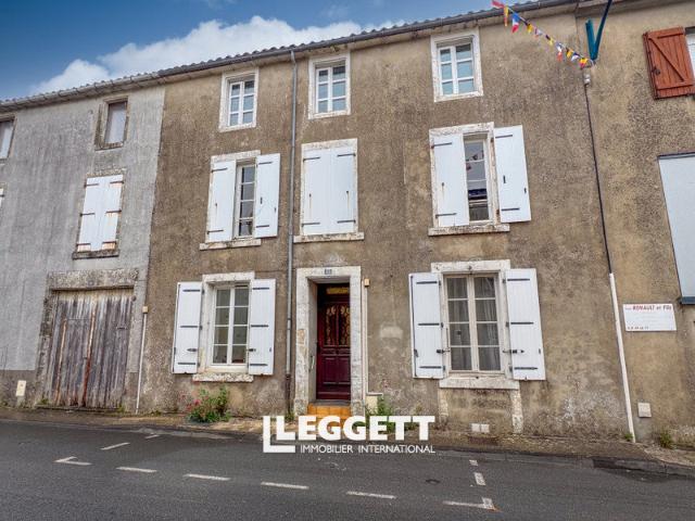 Maison vente à Fontenay-le-Comte, La Châtaigneraie