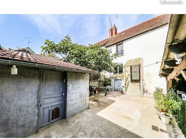 Maison vente à Étampes, Etampes