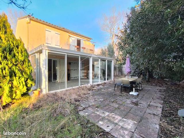 Maison vente à Carpentras, Monteux