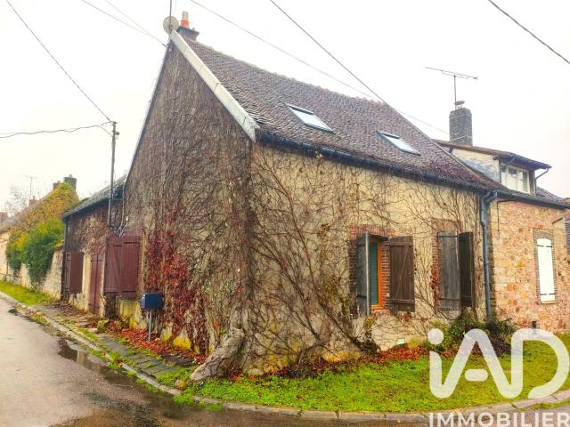 Maison vente à Sens, Courgenay