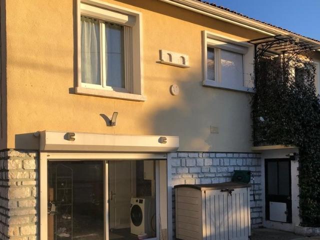 Maison vente à Gond-Pontouvre, Charente