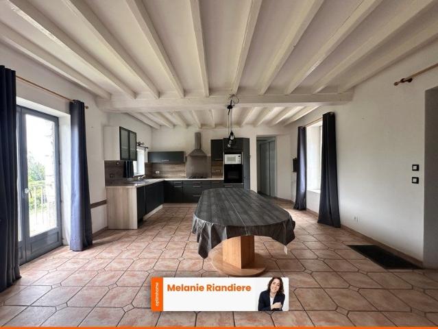 Maison vente à Saumur, Cheviré-le-rouge