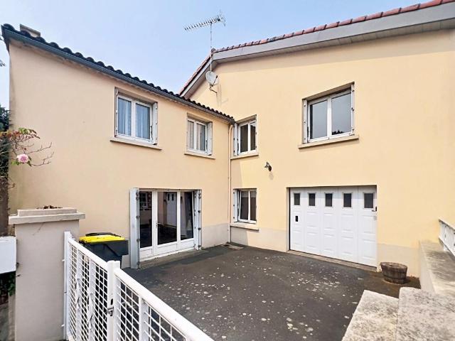 Maison vente à Cholet, Montfaucon-Montigné