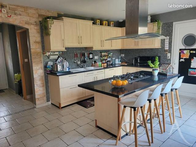 Maison vente à Bourg-en-Bresse, Saint-etienne-du-bois