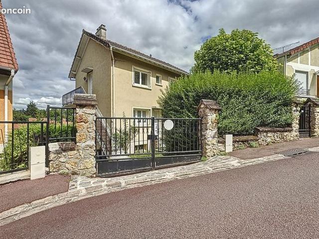 Maison vente à Sèvres