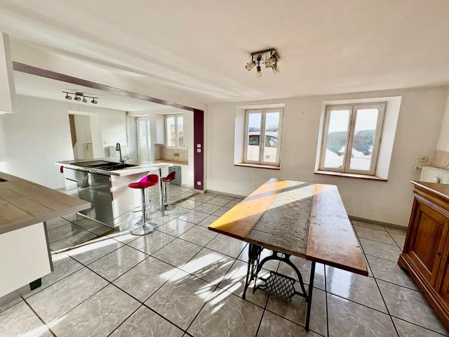 Maison vente à Lure, Ronchamp