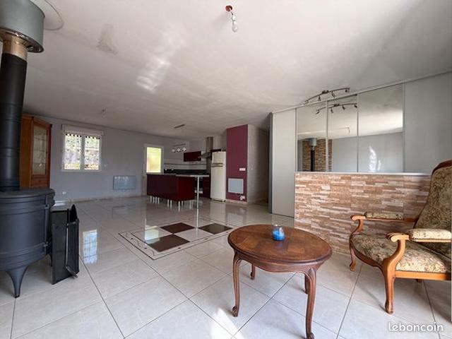 Maison vente à Bernay, Crosville-la-vieille