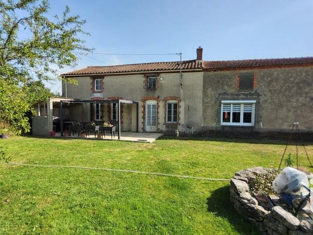 Maison vente à La Chaize-le-vicomte