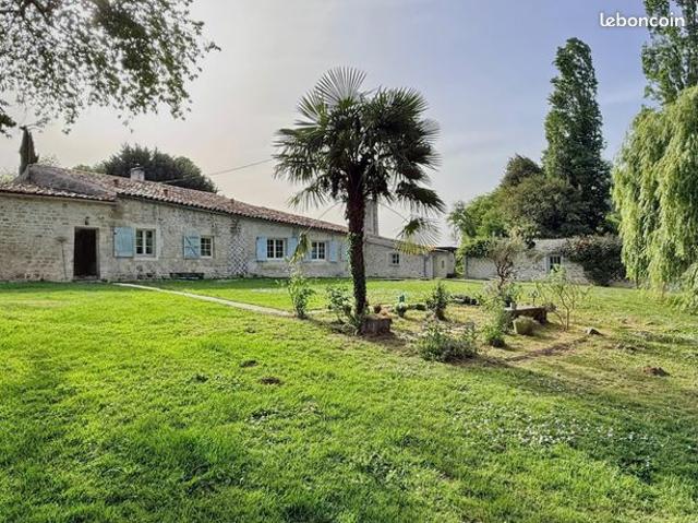 Maison vente à Saintes, Le Douhet