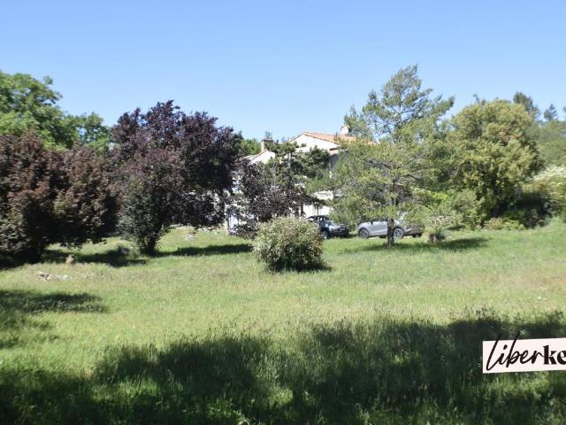 Maison vente à Brignoles, Tavernes