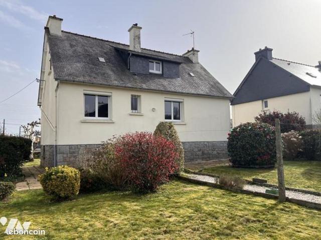 Maison vente à Guingamp, Bretagne